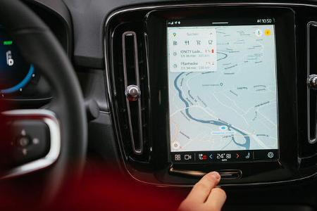 Volvo C40 Recharge, Navi