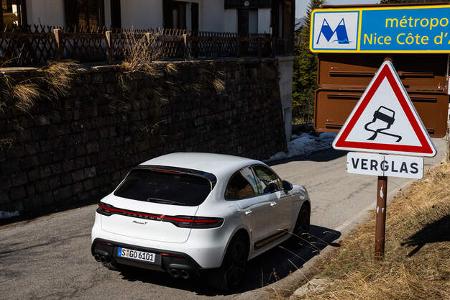 02/2022, Porsche Macan T