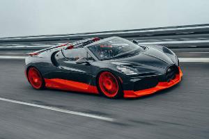 Roadster fährt Geschwindigkeits-Weltrekord