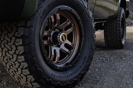 Retro Designs 1984 Chevrolet K5 Blazer Restomod
