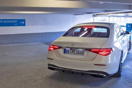 Automated Valet Parking Stuttgart Flughafen Mercedes S-Klasse