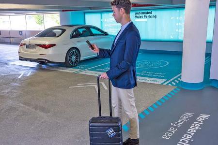 Automated Valet Parking Stuttgart Flughafen Mercedes S-Klasse
