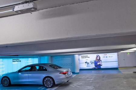 Automated Valet Parking Stuttgart Flughafen Mercedes S-Klasse