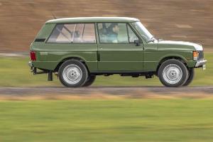 Dieser Oldie-Range Rover fährt mit Tesla-Power