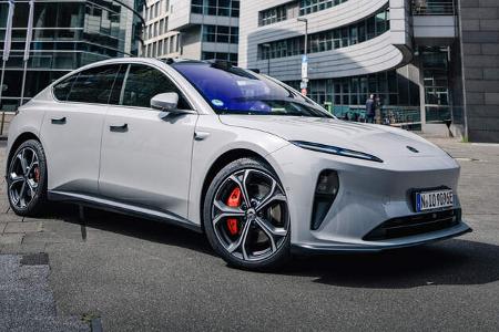 Nio ET5