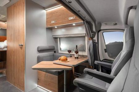 Campingbus Globetraveller 2Z Sitzgruppe Campingbus Globetraveller 2Z Sitzgruppe