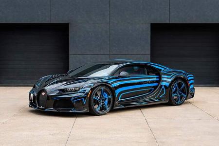 Zwei Bugatti Chiron Super Sport