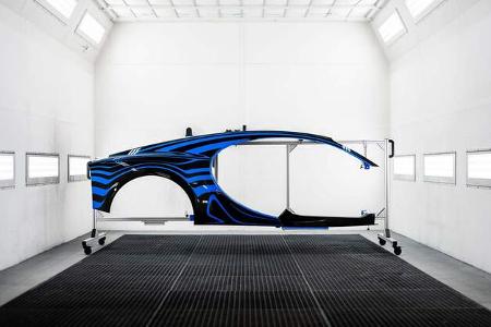 Zwei Bugatti Chiron Super Sport