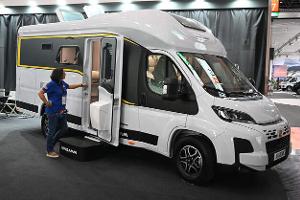 Schicker Monocoque-Teilintegrierter für 4