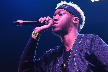 Tragischer Todesfall: Rapper OG Maco stirbt mit nur 32 Jahren Tragischer Todesfall: Rapper OG Maco stirbt mit nur 32 Jahren