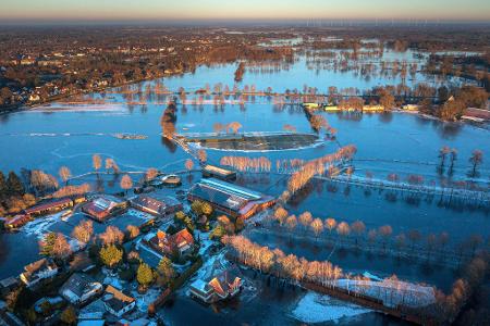 Das Jahr 2024 war nicht nur deutlich zu warm, auch das Soll für Niederschläge wurde übertroffen (Archivbild). Das Jahr 2024 war nicht nur deutlich zu warm, auch das Soll für Niederschläge wurde übertroffen (Archivbild).