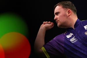 Darts-WM: Littler nach Krimi gegen Joyce im Viertelfinale