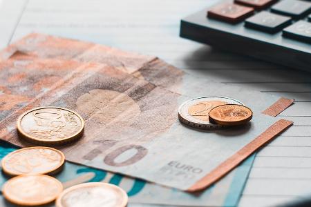 Budgetieren: Ohne Schulden durch das neue Jahr Budgetieren: Ohne Schulden durch das neue Jahr