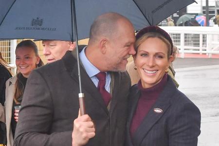 Zara und Mike Tindall: Familienspaß beim Pferderennen Zara und Mike Tindall: Familienspaß beim Pferderennen