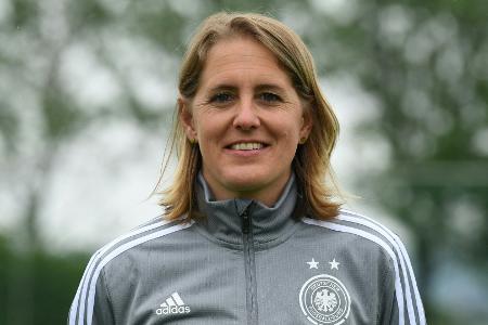 Abschied vom DFB: Carlson übernimmt FC-Frauen Abschied vom DFB: Carlson übernimmt FC-Frauen