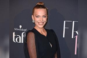 Laura Maria Rypa teilt ehrliche Worte über ihr Leben als Mutter