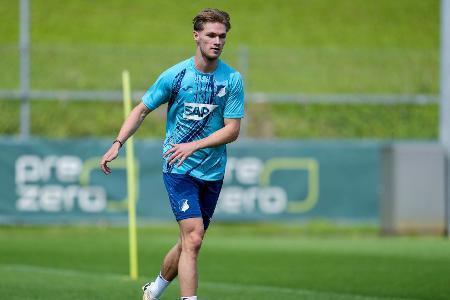 Abwehrspieler John wechselt von Hoffenheim nach Fürth Abwehrspieler John wechselt von Hoffenheim nach Fürth