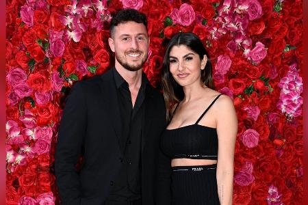 Yeliz Koc und Jannik Kontalis sind wieder ein Paar Yeliz Koc und Jannik Kontalis sind wieder ein Paar