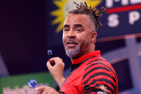 Promi-Darts-WM 2025: Dieser Star hat das Rennen gemacht Promi-Darts-WM 2025: Dieser Star hat das Rennen gemacht