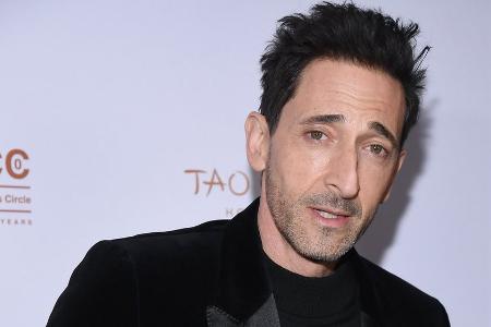 Wegen Hollywood-Bränden: Adrien Brody kommen bei Award-Show die Tränen Wegen Hollywood-Bränden: Adrien Brody kommen bei Award-Show die Tränen
