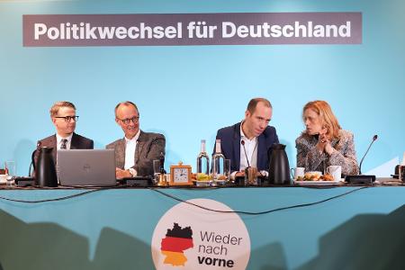 Die CDU-Spitze gibt den Startschuss für die entscheidende Phase des Bundestagswahlkampfes. Die Wirtschaft steht im Mittelpunkt. Ist bei den Umfragewerten der Union noch mehr drin?