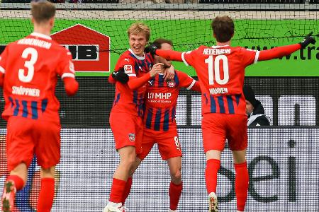 Heidenheim bejubelt ersehnten Dreier - und zwei Zugänge Heidenheim bejubelt ersehnten Dreier - und zwei Zugänge