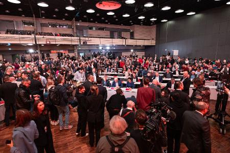 Großer Medienandrang beim Bundesparteitag des Bündnisses Sahra Wagenknecht.