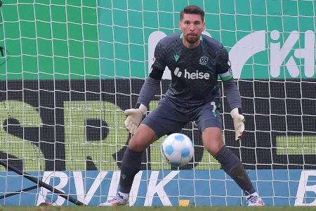 Hannover verlängert mit Zieler bis 2026 Hannover verlängert mit Zieler bis 2026