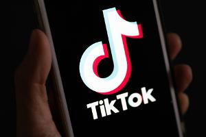 Bericht: China prüft Verkauf von Tiktok in den USA an Musk