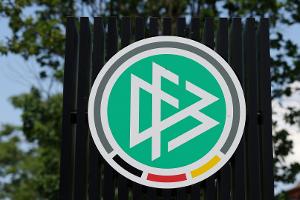 "Nicht richtig": DFB bedauert Polizeikosten-Urteil