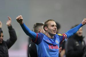 Beckers kleiner "Derbysieg" lässt Kiel hoffen