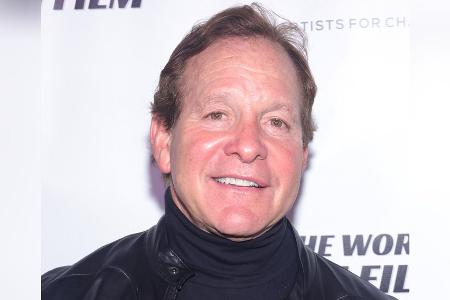 Happy End? Haus von Steve Guttenberg bislang von Flammen verschont Happy End? Haus von Steve Guttenberg bislang von Flammen verschont