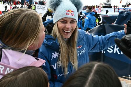 Vonn mit Trainingssturz in Cortina Vonn mit Trainingssturz in Cortina