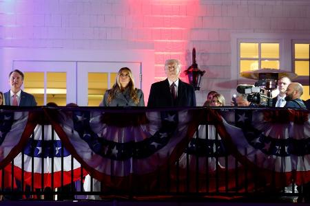 Melania Trump: Europäische Designer-Mode für den Neustart Melania Trump: Europäische Designer-Mode für den Neustart