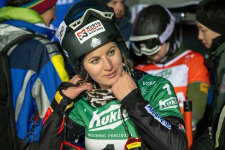 Snowboard: Hofmeister mit Sieg-Hattrick Snowboard: Hofmeister mit Sieg-Hattrick