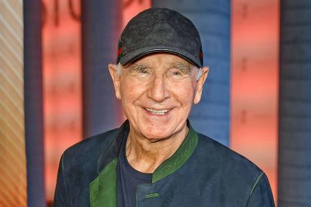 Frédéric Prinz von Anhalt ist auf dem Weg der Besserung