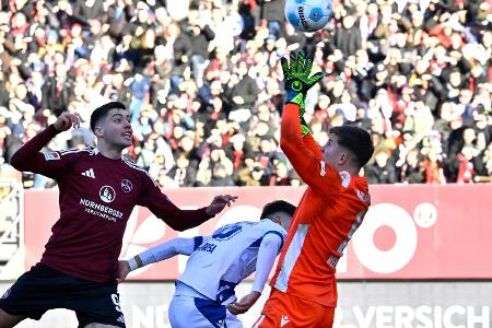 Karlsruhe verpasst Sprung auf Platz eins Karlsruhe verpasst Sprung auf Platz eins