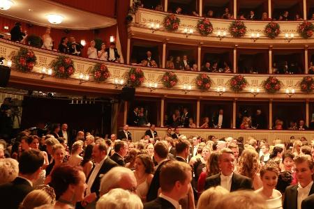 Wiener Opernball 2025: Diese Stars sind dabei Wiener Opernball 2025: Diese Stars sind dabei