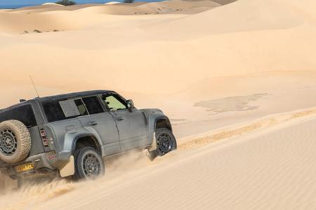 Land Rover Defender Octa 