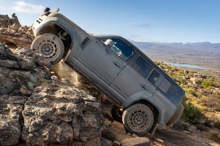 Land Rover Defender Octa 