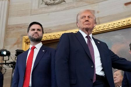 Vance übertrifft Trump bei Instagram-Followern - was steckt dahinter? Vance übertrifft Trump bei Instagram-Followern - was steckt dahinter?