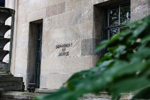 Bericht: US-Justizministerium friert Bürgerrechtsfälle ein