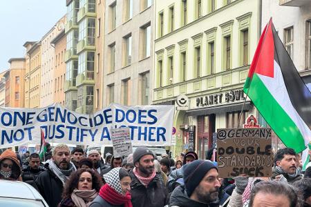 In Berlin gab es am vergangenen Samstag eine Demonstration unter dem Motto In Berlin gab es am vergangenen Samstag eine Demonstration unter dem Motto