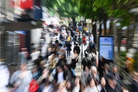 Fast 83,6 Millionen Menschen lebten zum Jahresende 2024 in Deutschland. (Symbolbild) Fast 83,6 Millionen Menschen lebten zum Jahresende 2024 in Deutschland. (Symbolbild)
