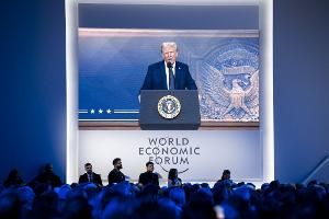 Trump will Ukraine-Krieg durch niedrigen Ölpreis beenden