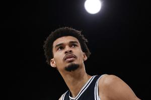 NBA in Paris: Wembanyama führt Spurs zum Sieg