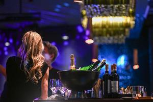 Alkohol: Was Frauen über die Gefahren wissen sollten