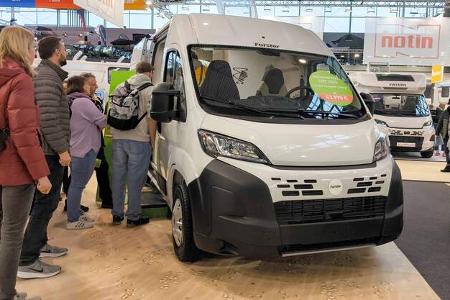 Frontansicht, Messe, Forster, Campingbus