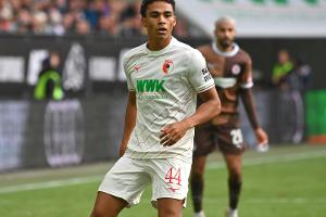 Augsburg verlängert mit Eigengewächs Koudossou