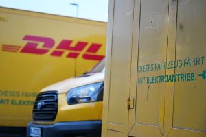 Paketbranche setzt zunehmend auf Elektro-Transporter
